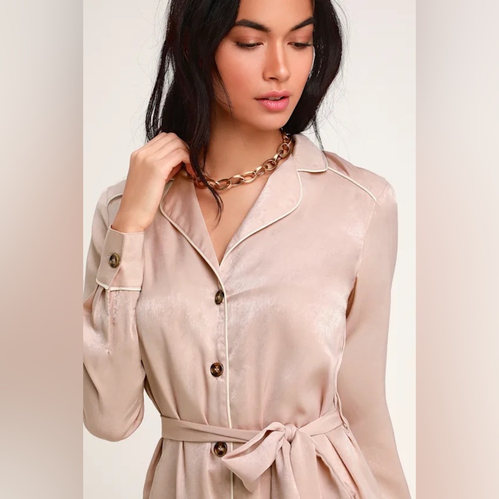 The Lulus Elise Satin Long Sleeve Midi Shirt Dress | Blush | Medium | NWT - Picture 4 of 7